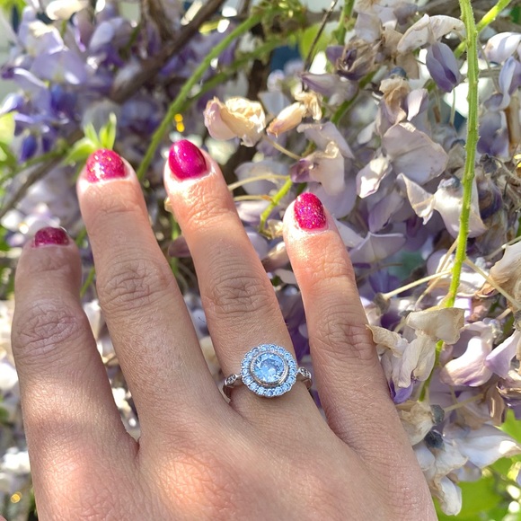 💖 2 fir $70 💖Sterling silver CZ ring - Picture 2 of 3